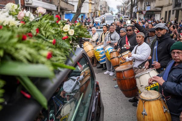 ¡Salú, plena y tambor!